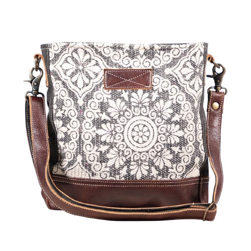 Myra Freaky Shoulder Bag